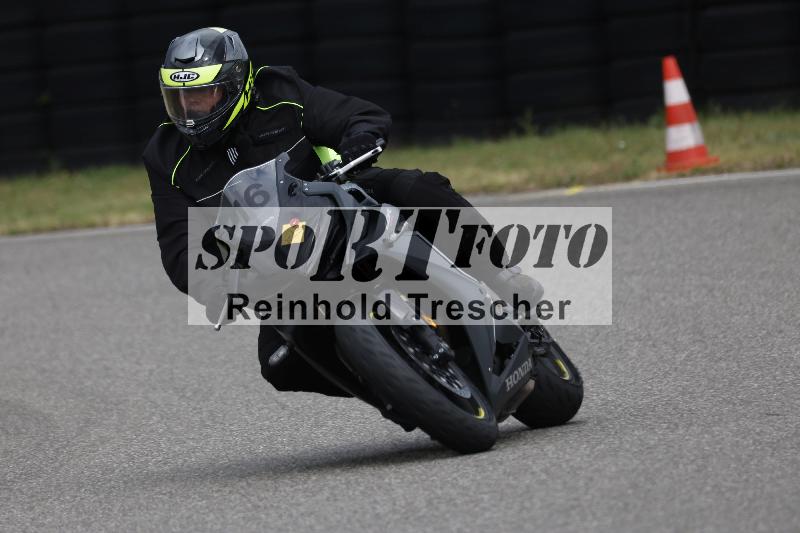 /19 06.06.2026  TZ Motorsport ADR/Gruppe gruen/16